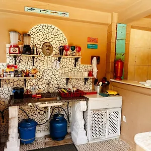 https://arraial-dajuda-hostel.hotelsportoseguro.com